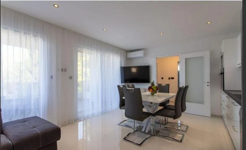 Apartman Magdalena Trogir Apartment